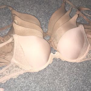 4 Victoria Secret Bras 32B ⭐️DEAL⭐️